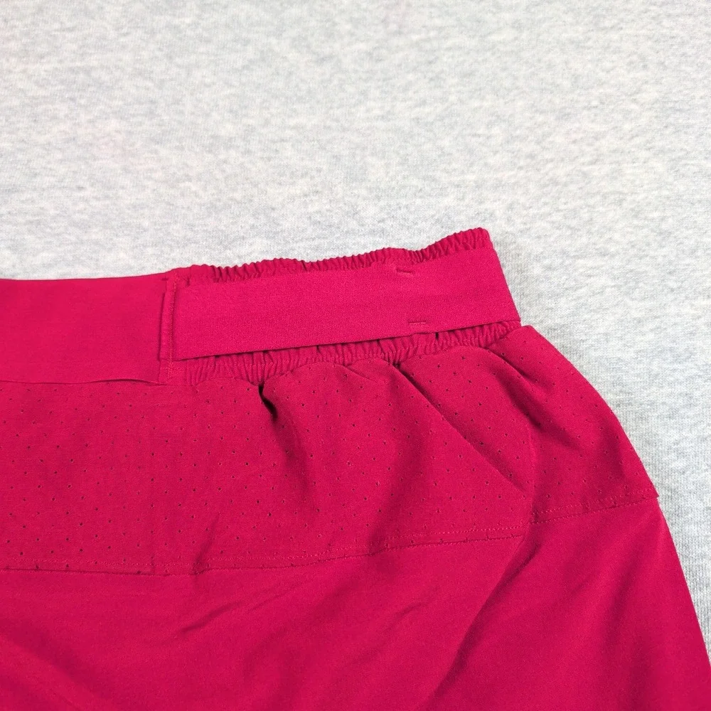Lululemon x Barrys Stronger As One Shorts Ruby 4 Inch Inseam Lined Mens S/M
